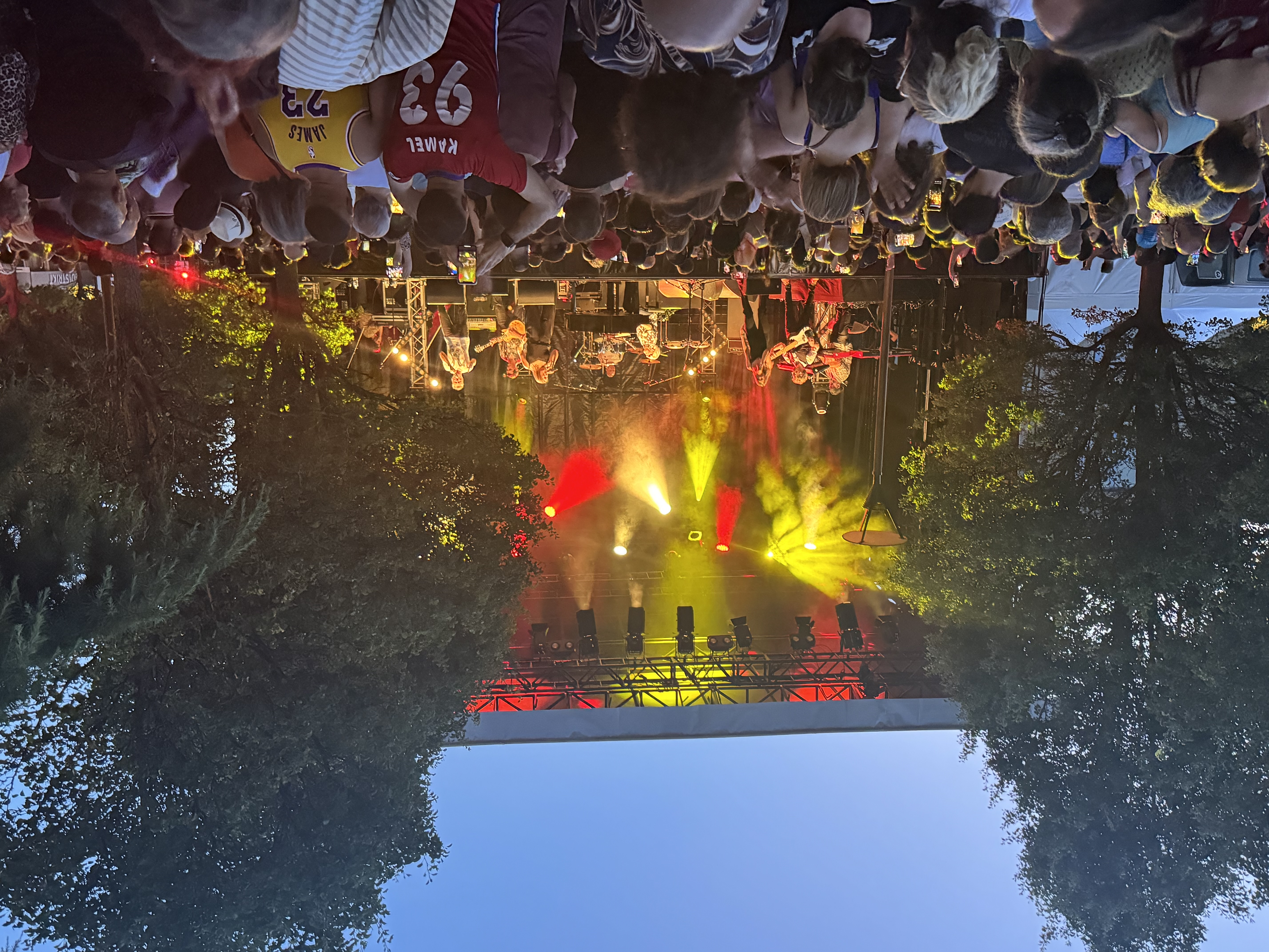 Location de scène professionnelle